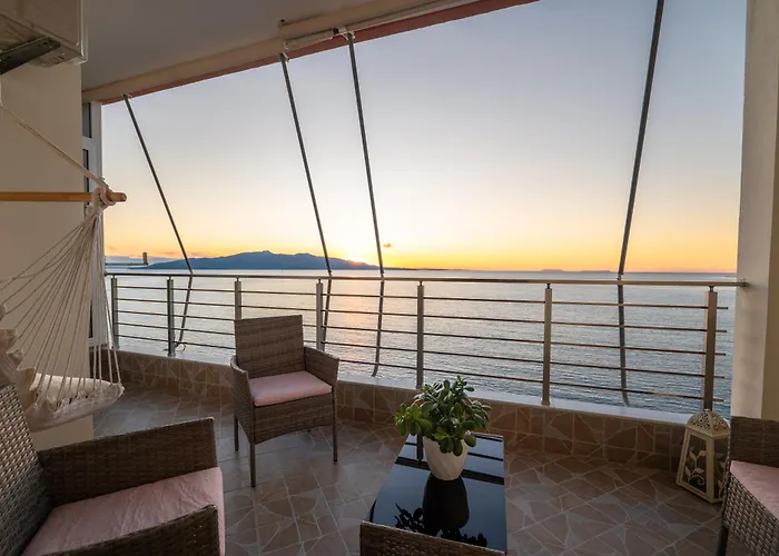 Διαμέρισμα Cavo Paradise Σαράντα